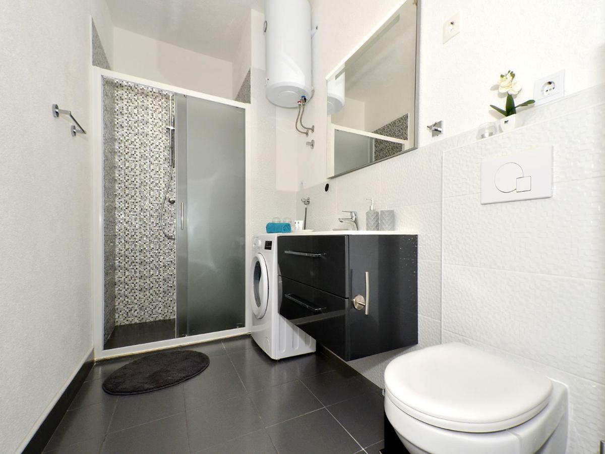 Apartment Arya Makarska Exterior foto